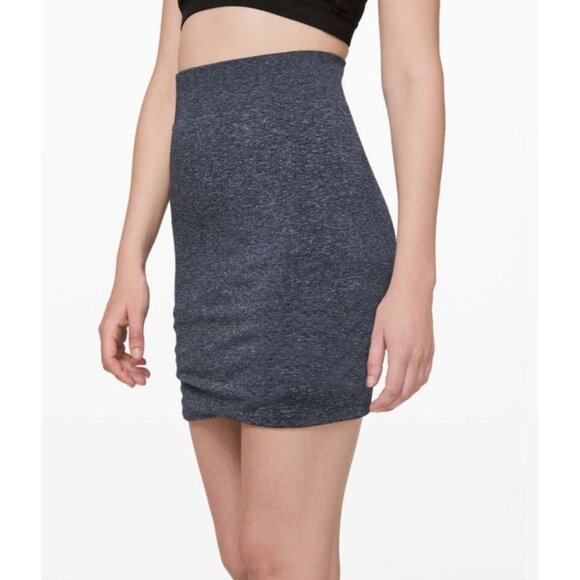 NWT Lululemon Boulevard Bliss Heathered Blue Athletic Skirt Sz 6 - Picture 3 of 9